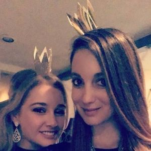 Meet your Posher, Candace